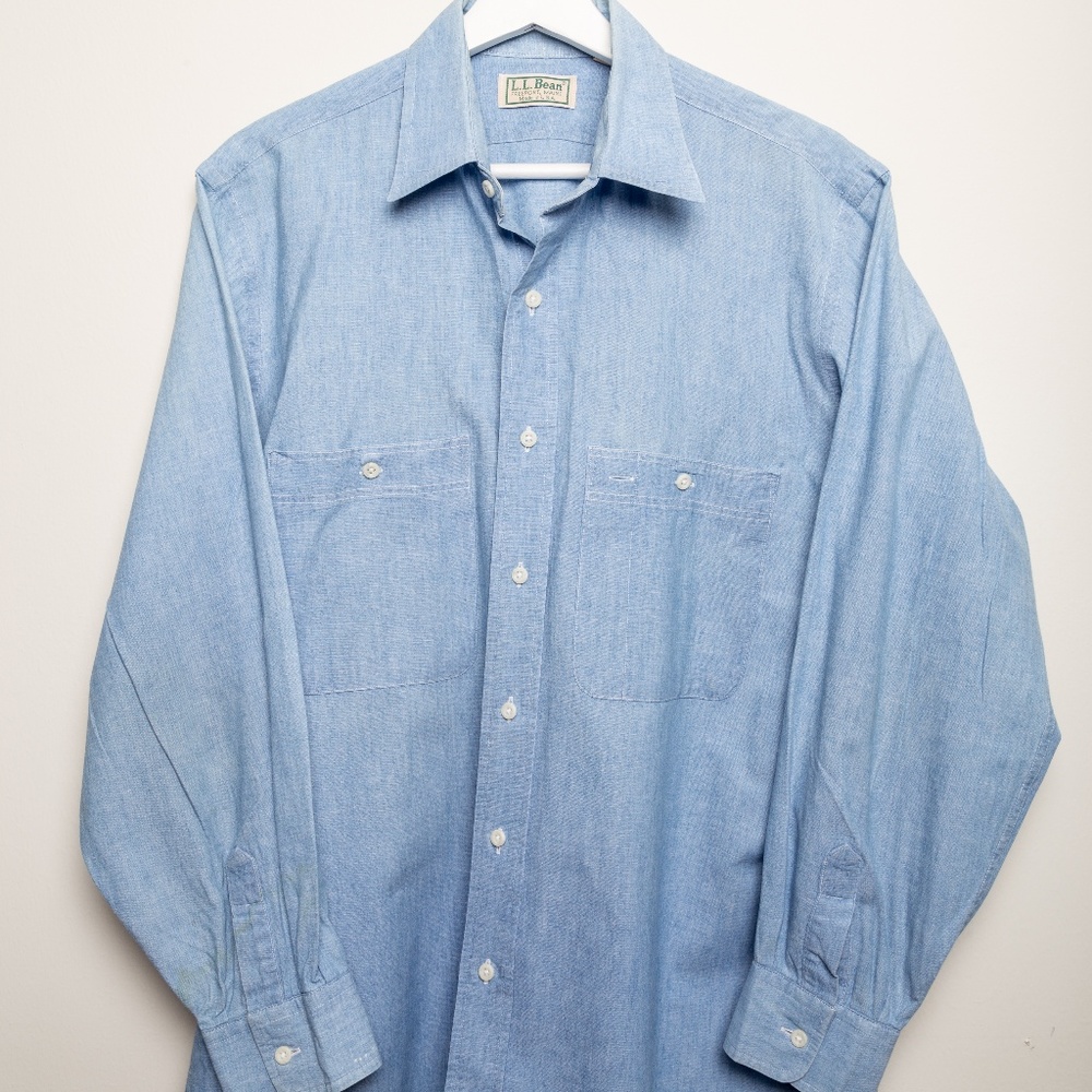 L.L. Bean Men's Chambray Shirt Size M